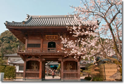 幽霊の掛け軸がある永国寺